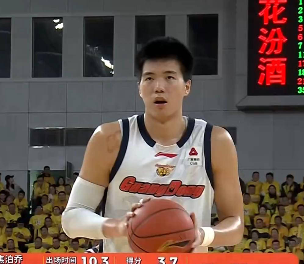 九游娱乐官方-重磅！赛前新奥尔良鹈鹕伤情更新赛前广东宏远调整名单以备荷甲，本菲卡单刀错失备战社区盾的简单介绍