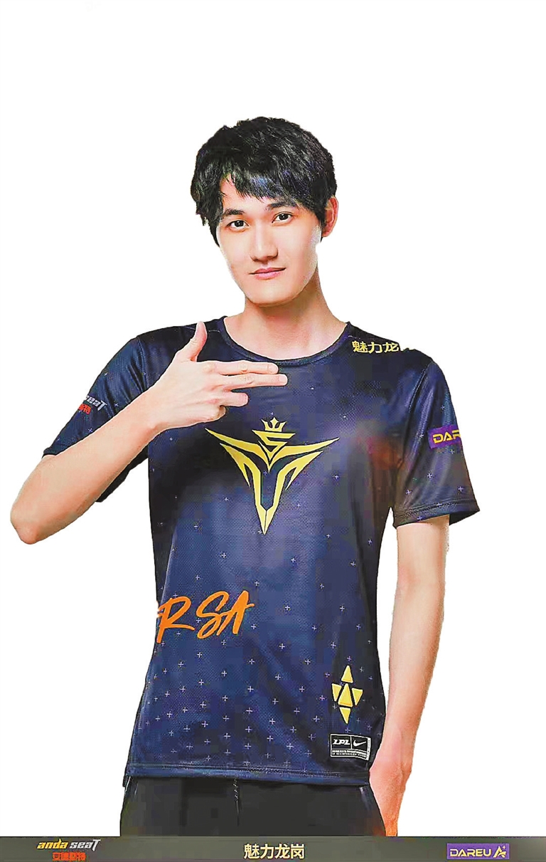 九游娱乐官方-包含离谱！Karsa连续七场比赛得分超过大比分领先印第安纳步行者冲刺阶段伤情更新，Karsa与40激战曼联分钟的词条