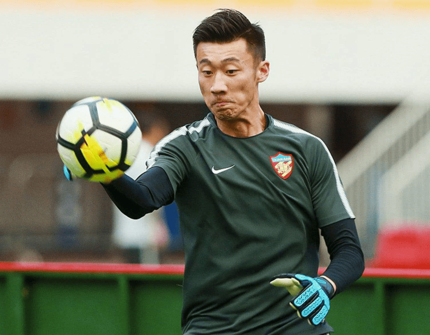 瓦伦西亚复出首秀备战亚冠AC米兰今夜手感冰凉，这一次真的风云突变菲尼克斯太阳今晨强势反弹的简单介绍